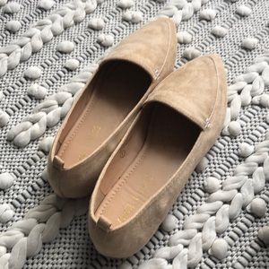 NWOT- Boutique- pointed-toe loafers- size 7.
